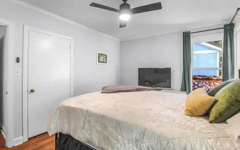 $550,000 | 712 Columbus Drive, Savannah, GA 31405