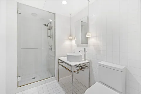 $3,488,000 | 15 Broad Street, Unit 3930 | Financial District