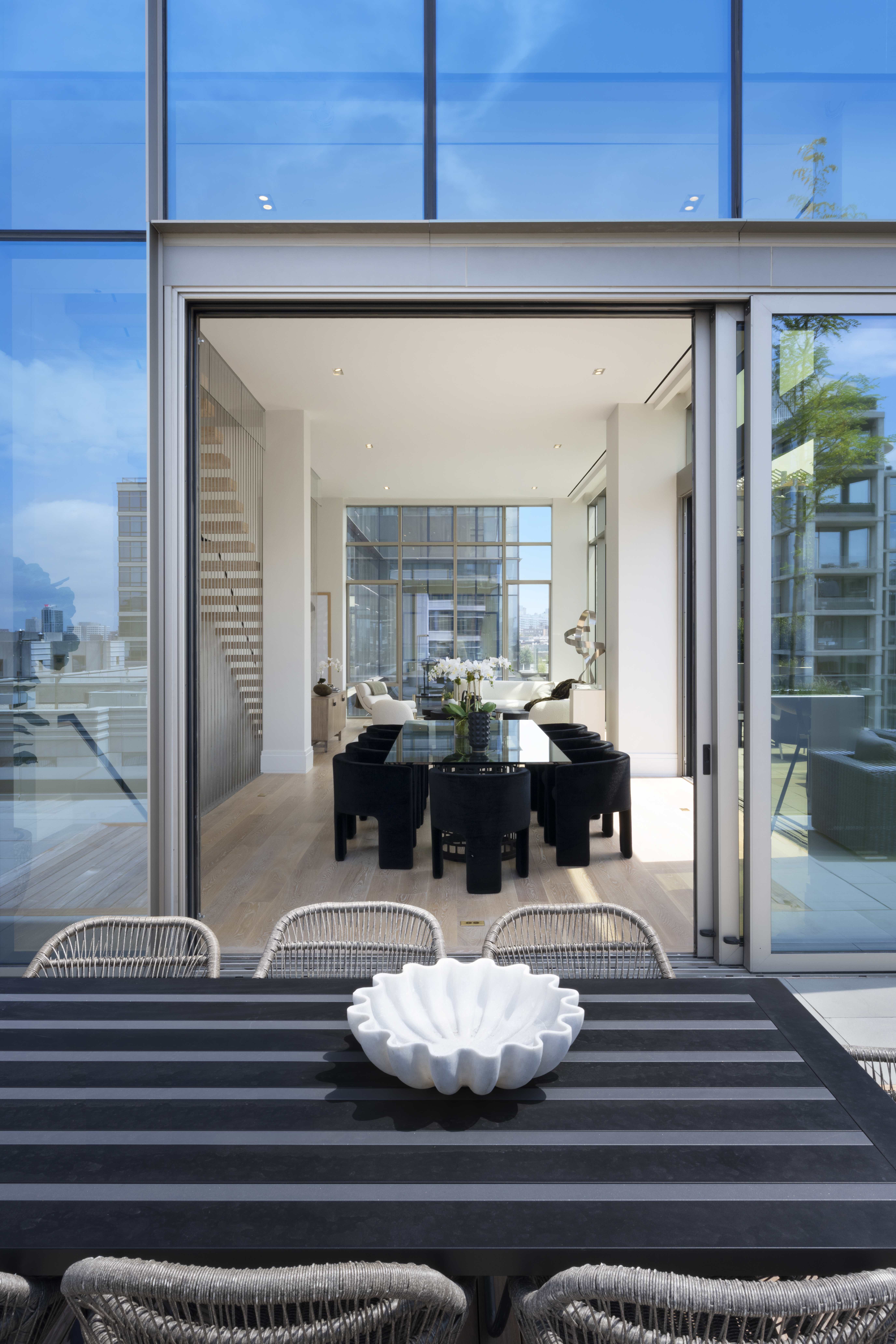 601 Washington Street, Unit PHE Manhattan, NY 10014 - Photo 2 of 16