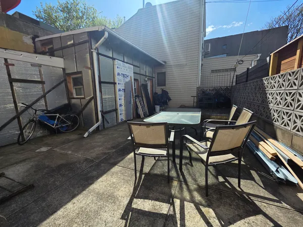 $3,500 | 335 Leonard Street, Unit 1 | Williamsburg