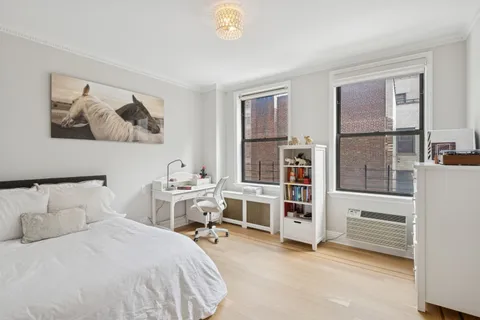 $3,725,000 | 514 West End Avenue, Unit 8/9A | Upper West Side