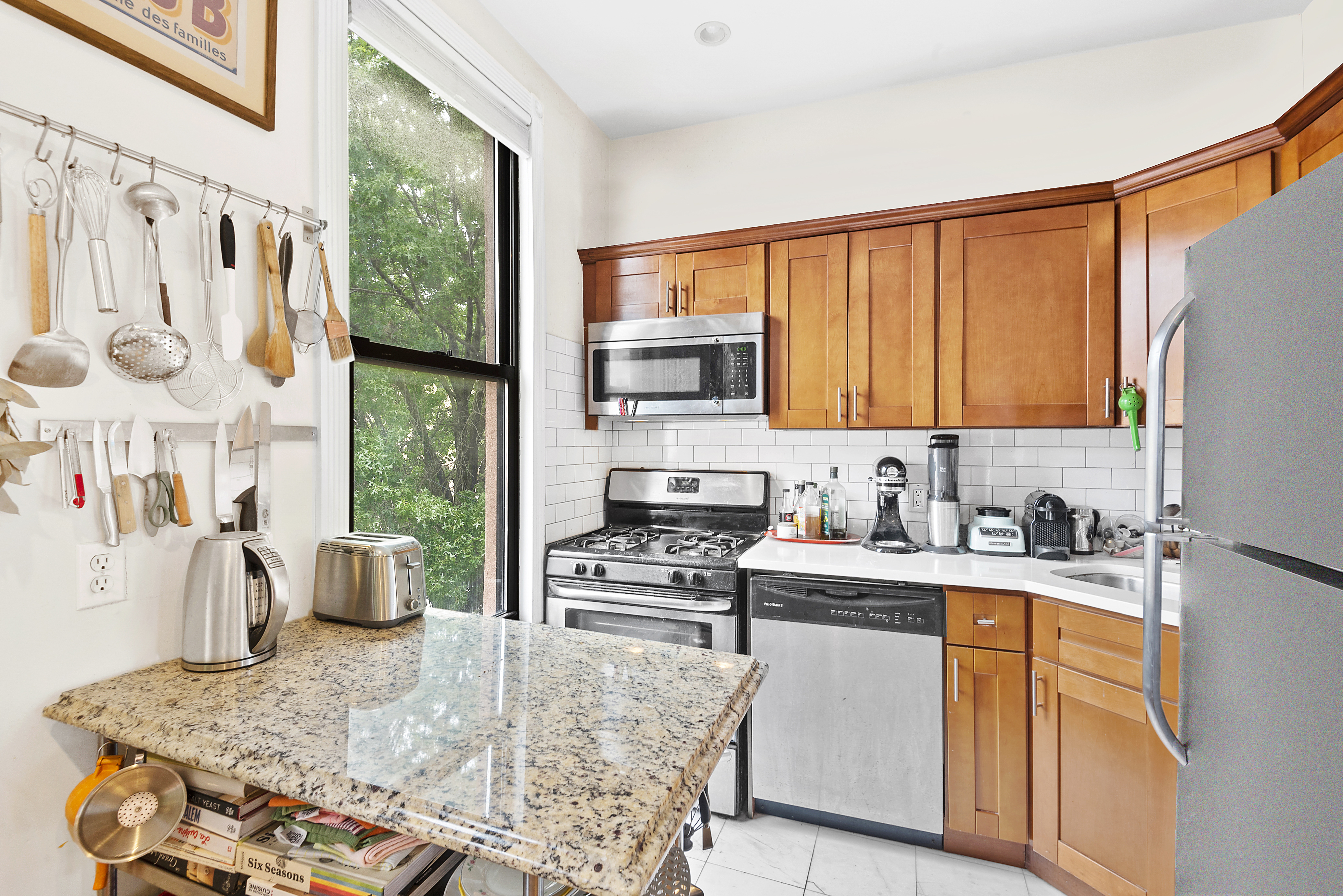 137 Putnam Avenue Brooklyn, NY 11238 - Photo 11 of 20
