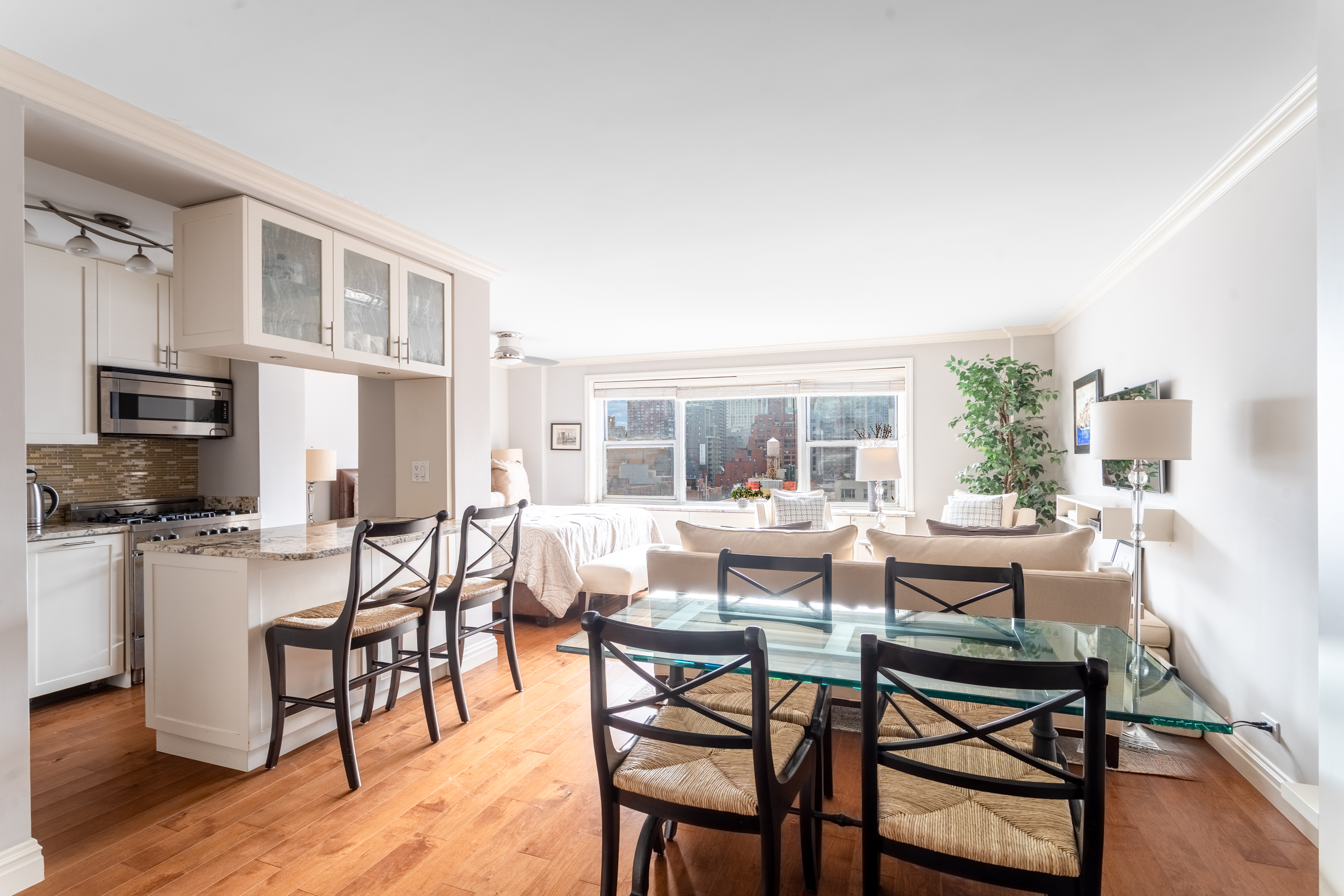 440 East 79th Street, Unit 12H Manhattan, NY 10075 - Photo 3 of 20