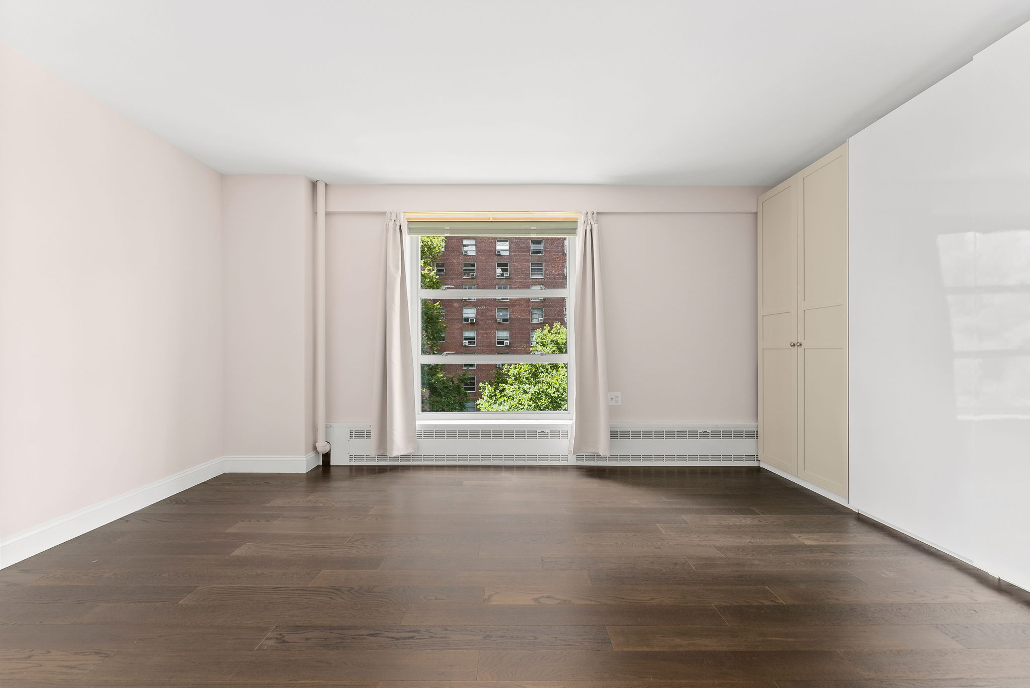 80 La Salle Street, Unit 7B Manhattan, NY 10027 - Photo 10 of 12