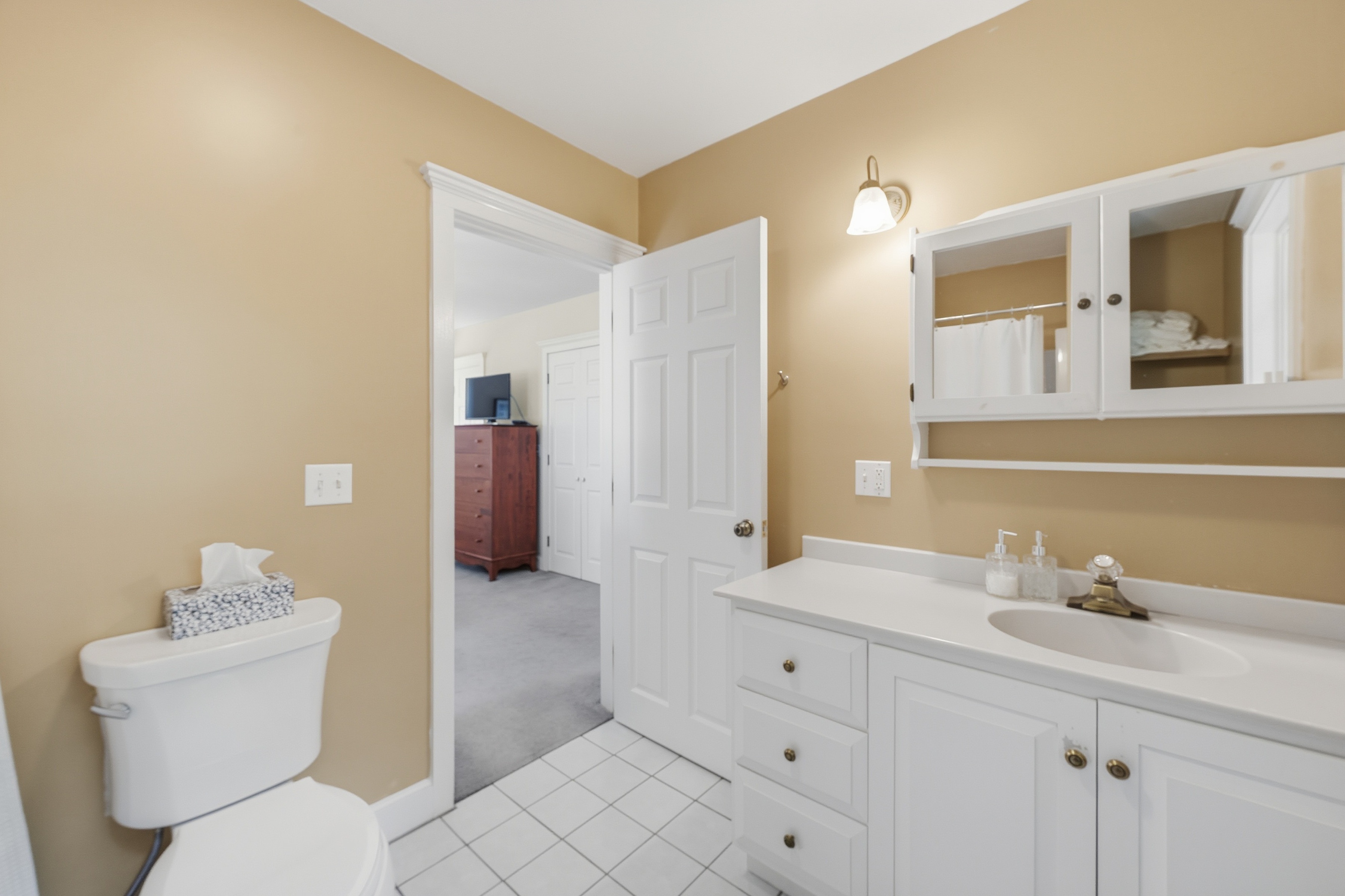 358 Bolton Road Lancaster, MA 01523 - Photo 19 of 60