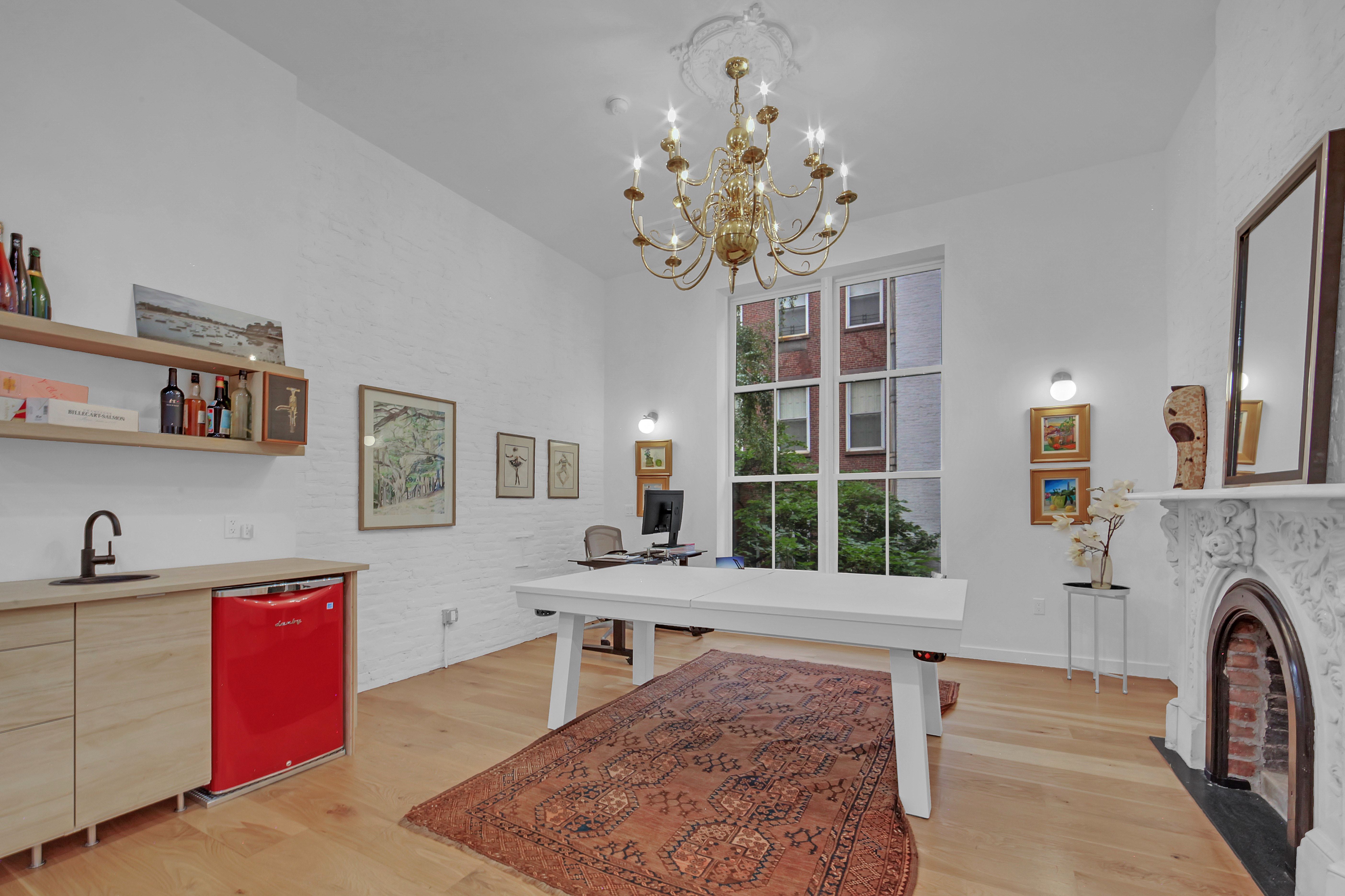 111 East 19th Street Manhattan, NY 10003 - Photo 21 of 38 Gallery Image 21