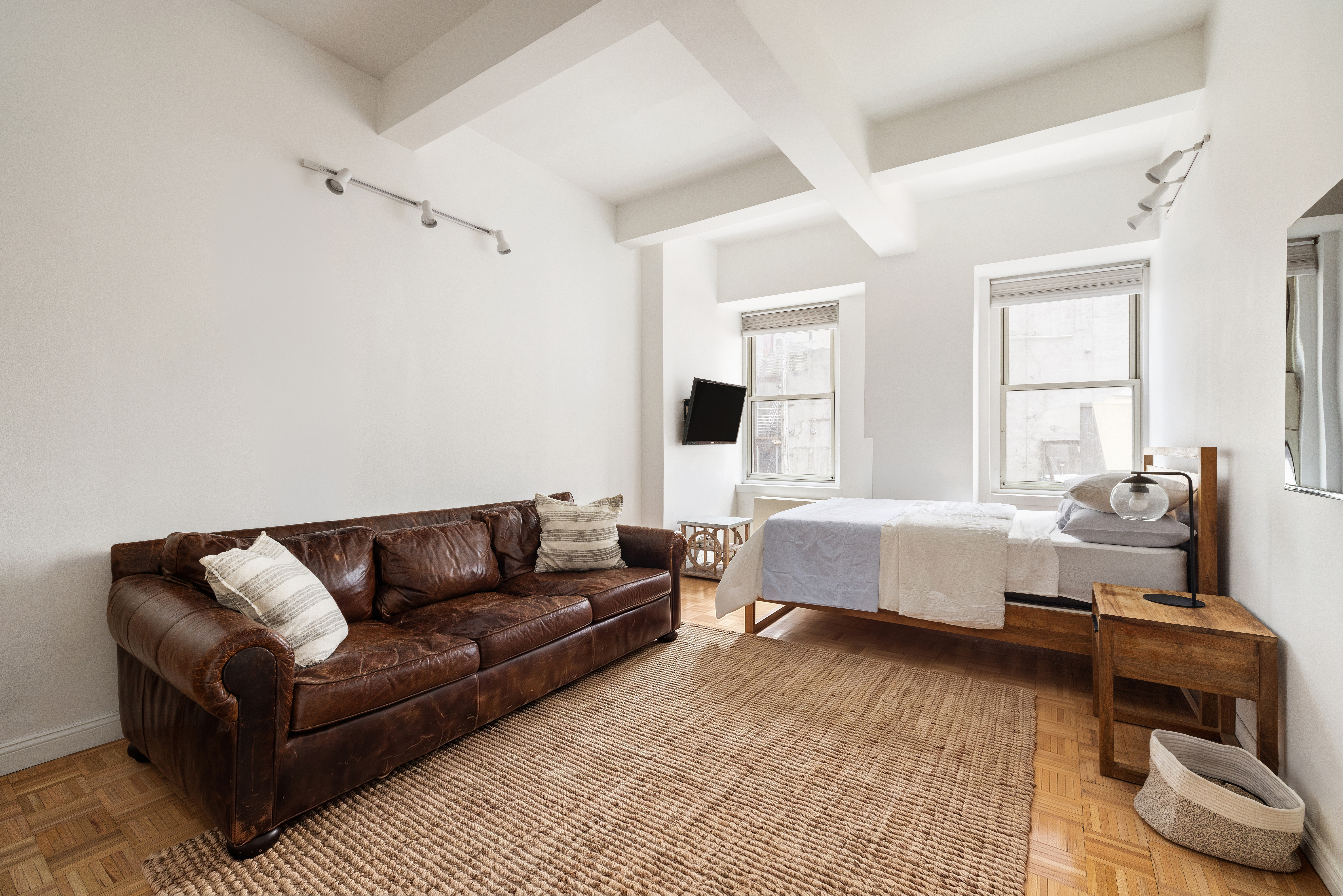 88 Greenwich Street, Unit 412 Manhattan, NY 10006 - Photo 1 of 14 Gallery Image 1