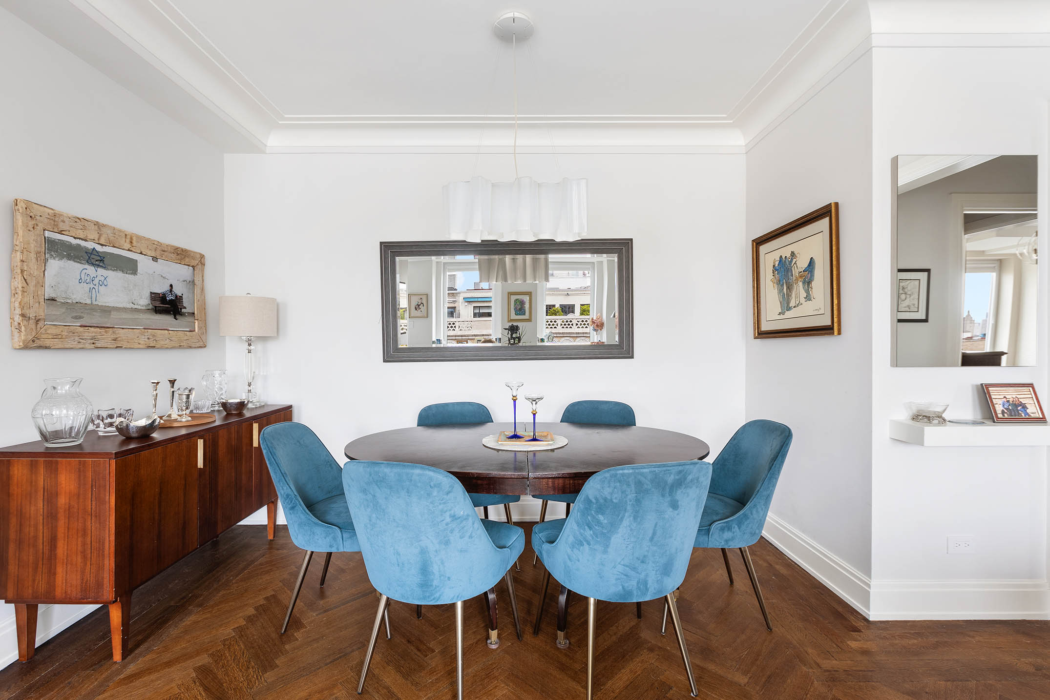 49 East 86th Street, Unit 17B Manhattan, NY 10028 - Photo 3 of 11 a view of a dining room with furniture