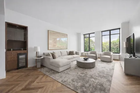 $3,850,000 | 400 West 12th Street, Unit 3F | West Village