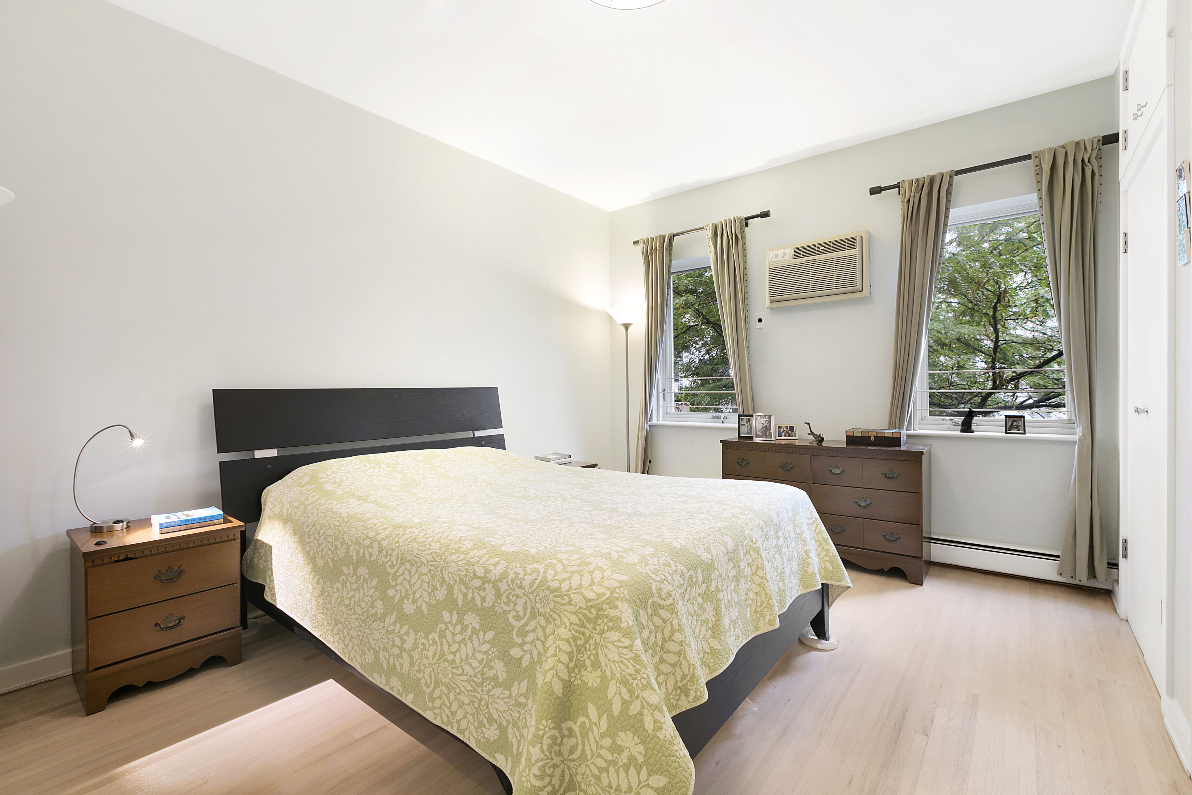 86 Butler Street, Unit 2 Brooklyn, NY 11231 - Photo 6 of 9 a bedroom with a bed and window