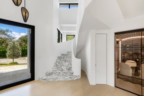 $13,995,000 | 199 Caoba Court, Miami, FL 33143