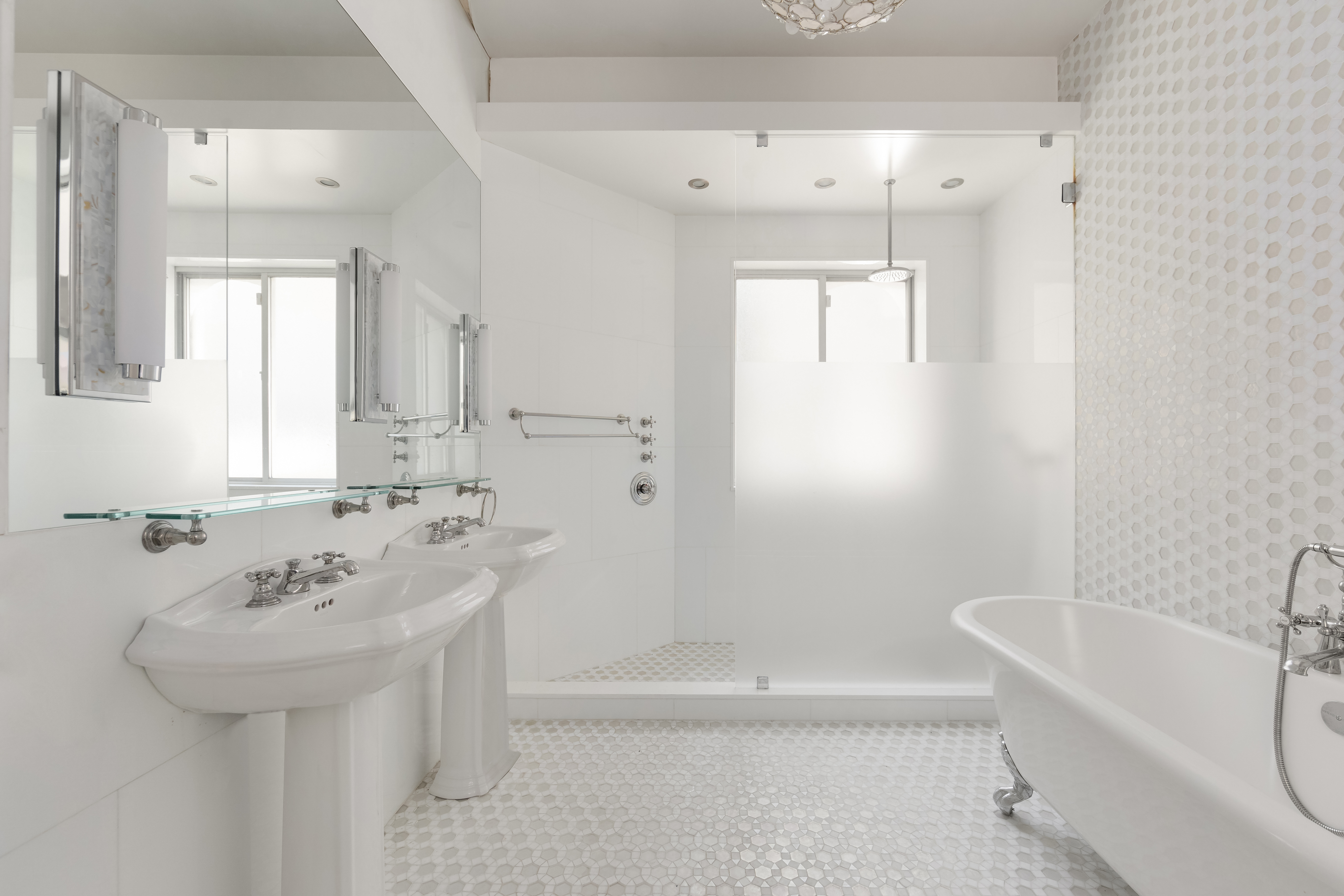 8 East 63rd Street Manhattan, NY 10065 - Photo 19 of 31