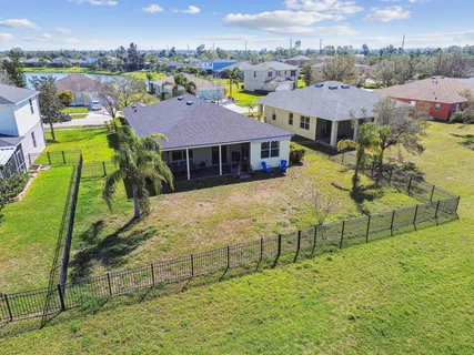 $385,000 | 5108 Butterfly Shell Drive, Apollo Beach, FL 33572