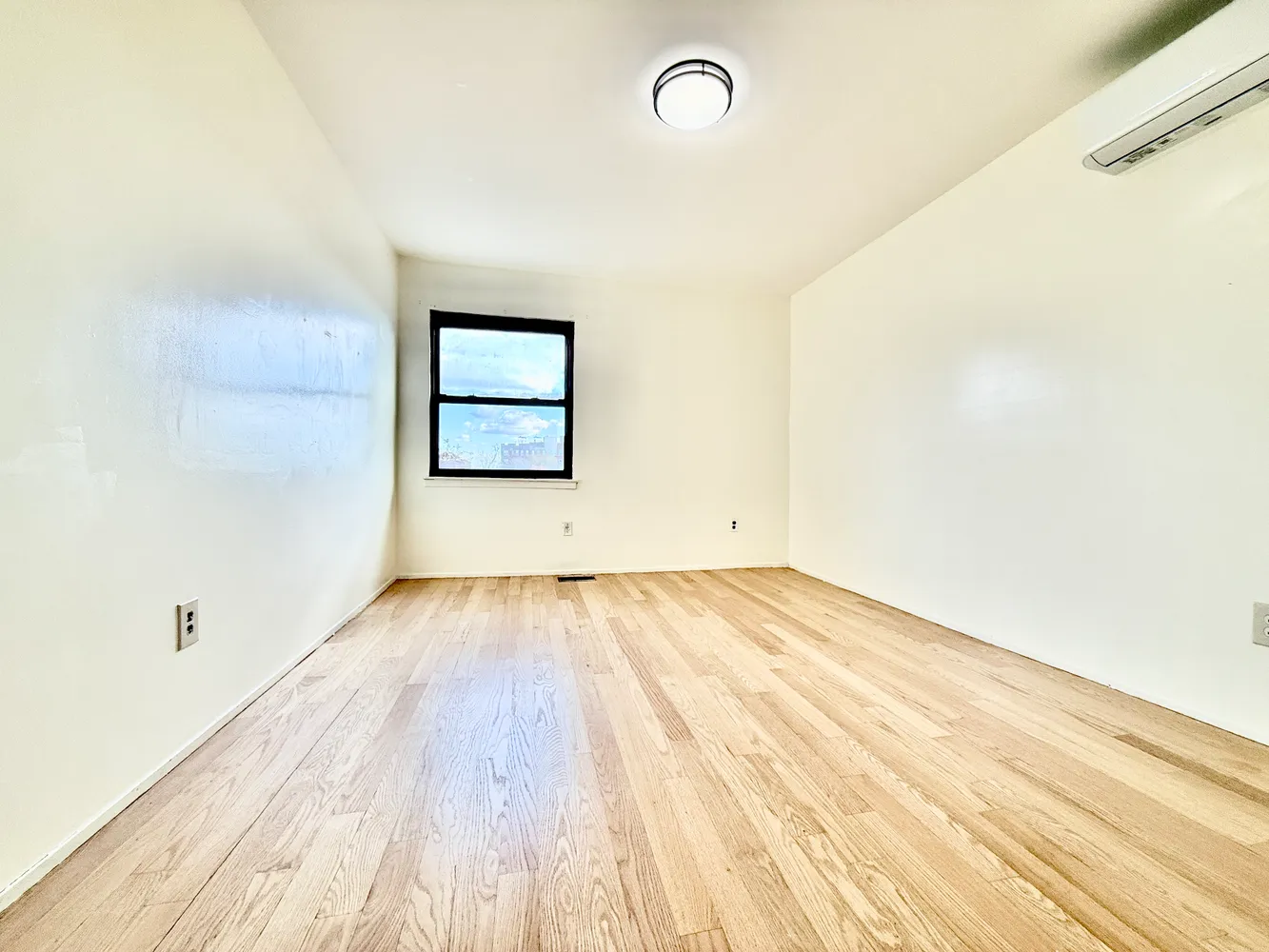 $3,700 | 1699 11th Avenue, Unit 2 | Windsor Terrace