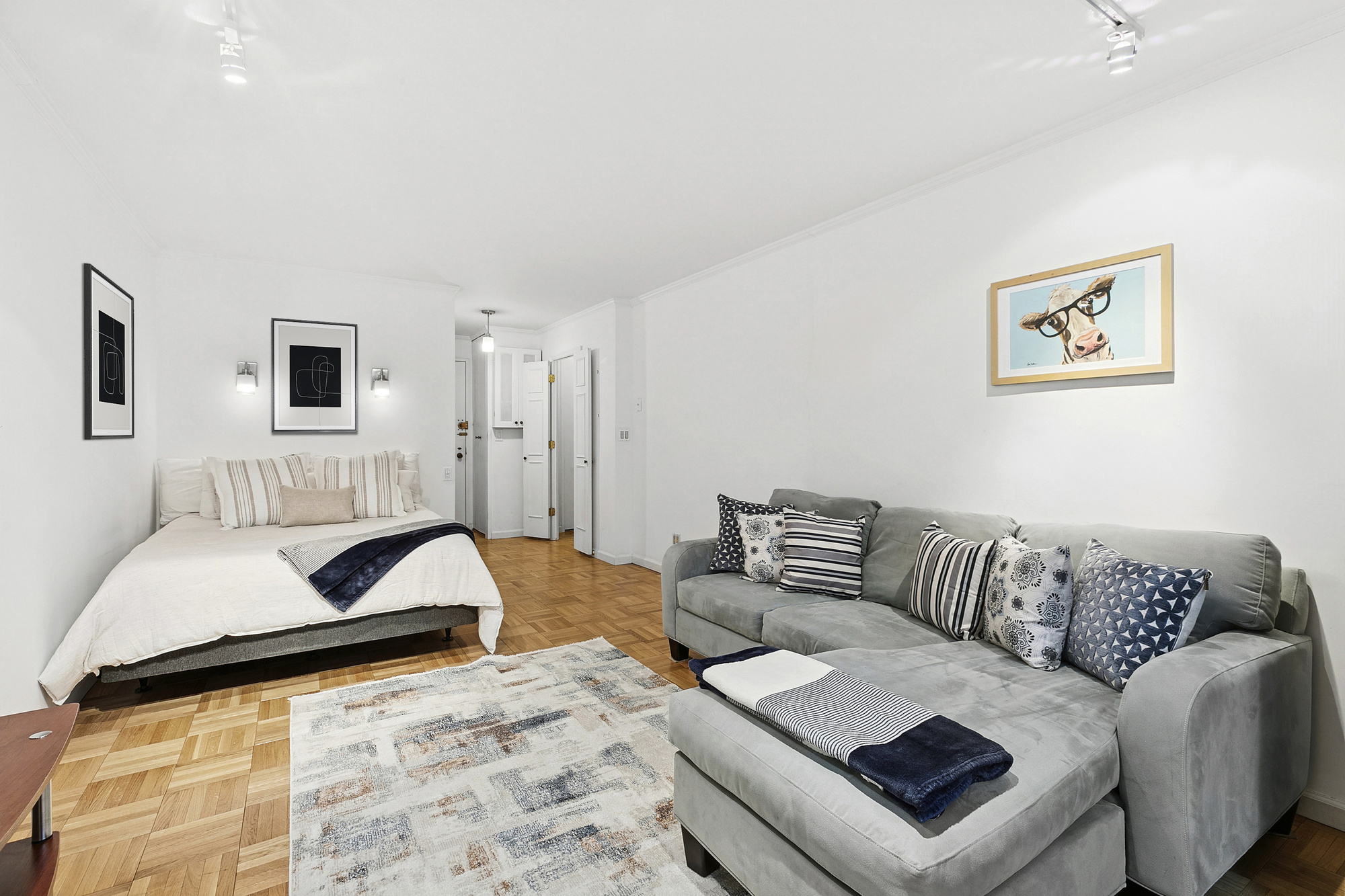 301 East 22nd Street, Unit 8B Manhattan, NY 10010 - Photo 2 of 9