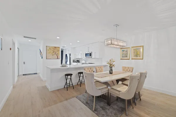 Contact Agent | 1031 Citrus Way, Unit 102D, Delray Beach, FL 33445