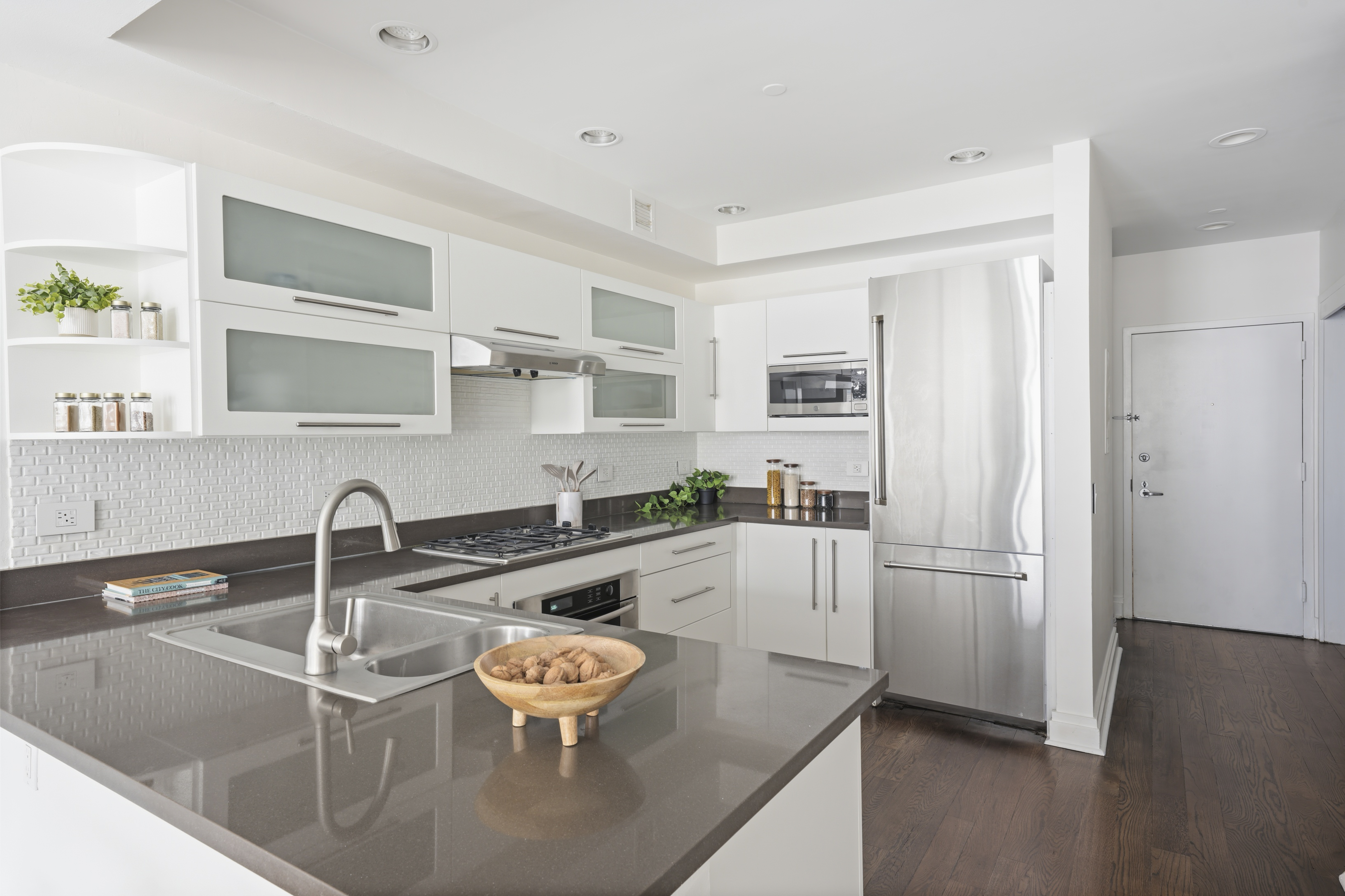 257 West 117th Street, Unit 2F Manhattan, NY 10026 - Photo 9 of 22 Gallery Image 9