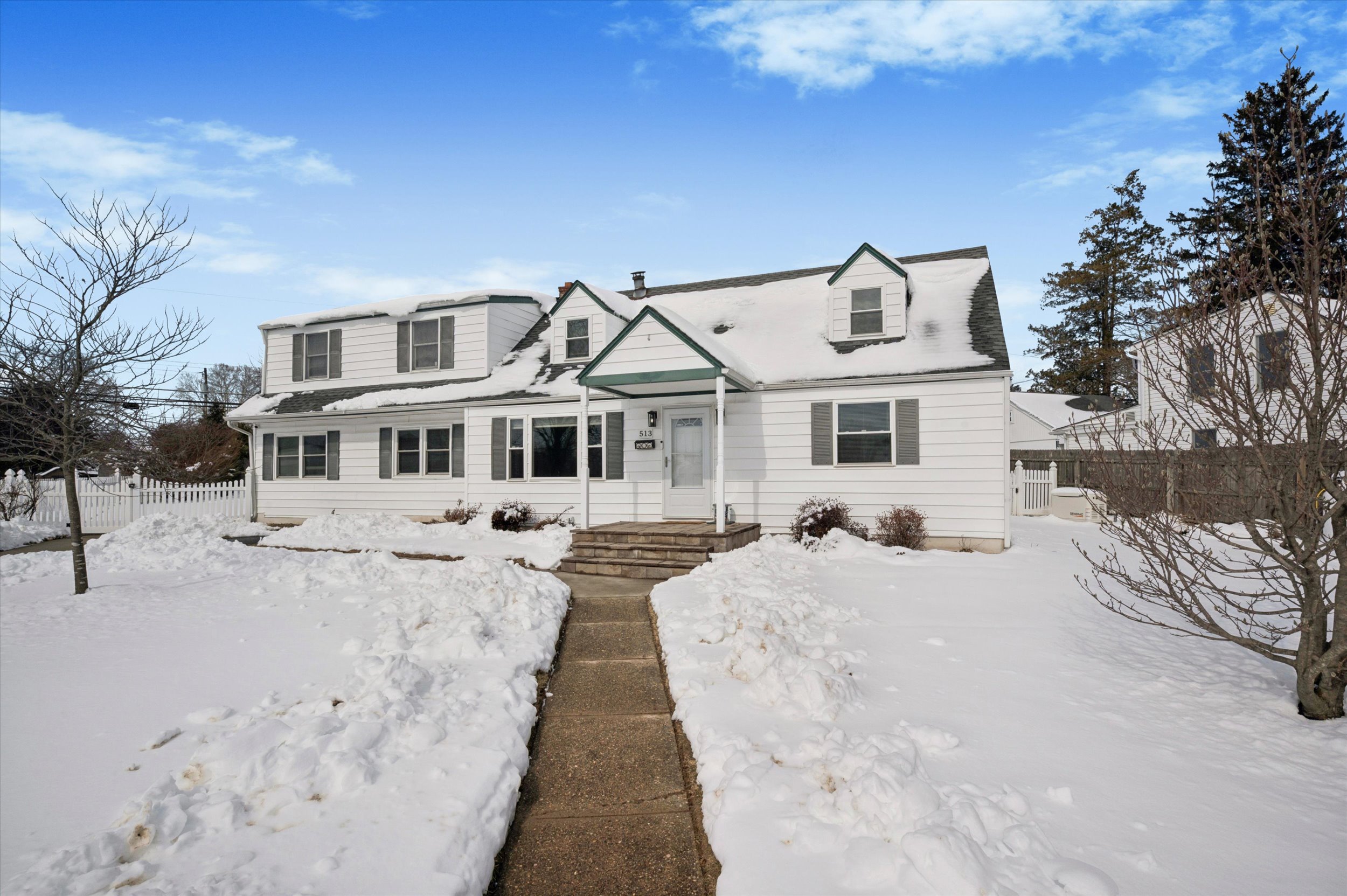 513 Stewart Road Hatboro, PA 19040 - Photo 2 of 25