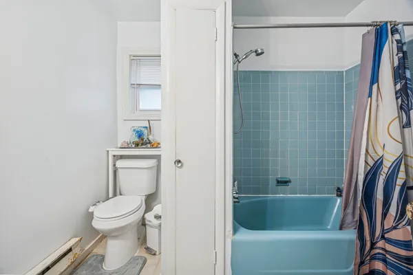 $1,295,000 | 142 North 21st Street, Philadelphia, PA 19103