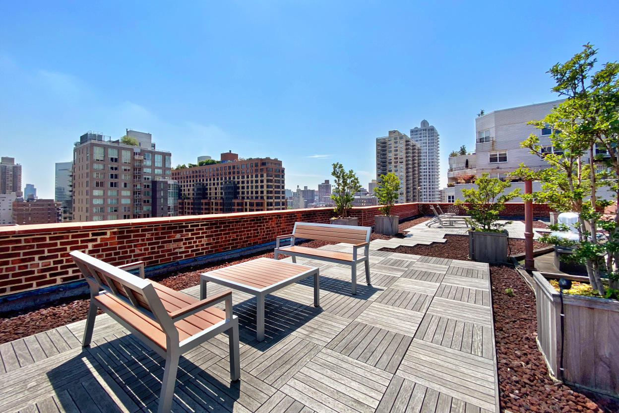 166 East 35th Street, Unit 5C Manhattan, NY 10016 - Photo 14 of 16 a view of a terrace with furniture
