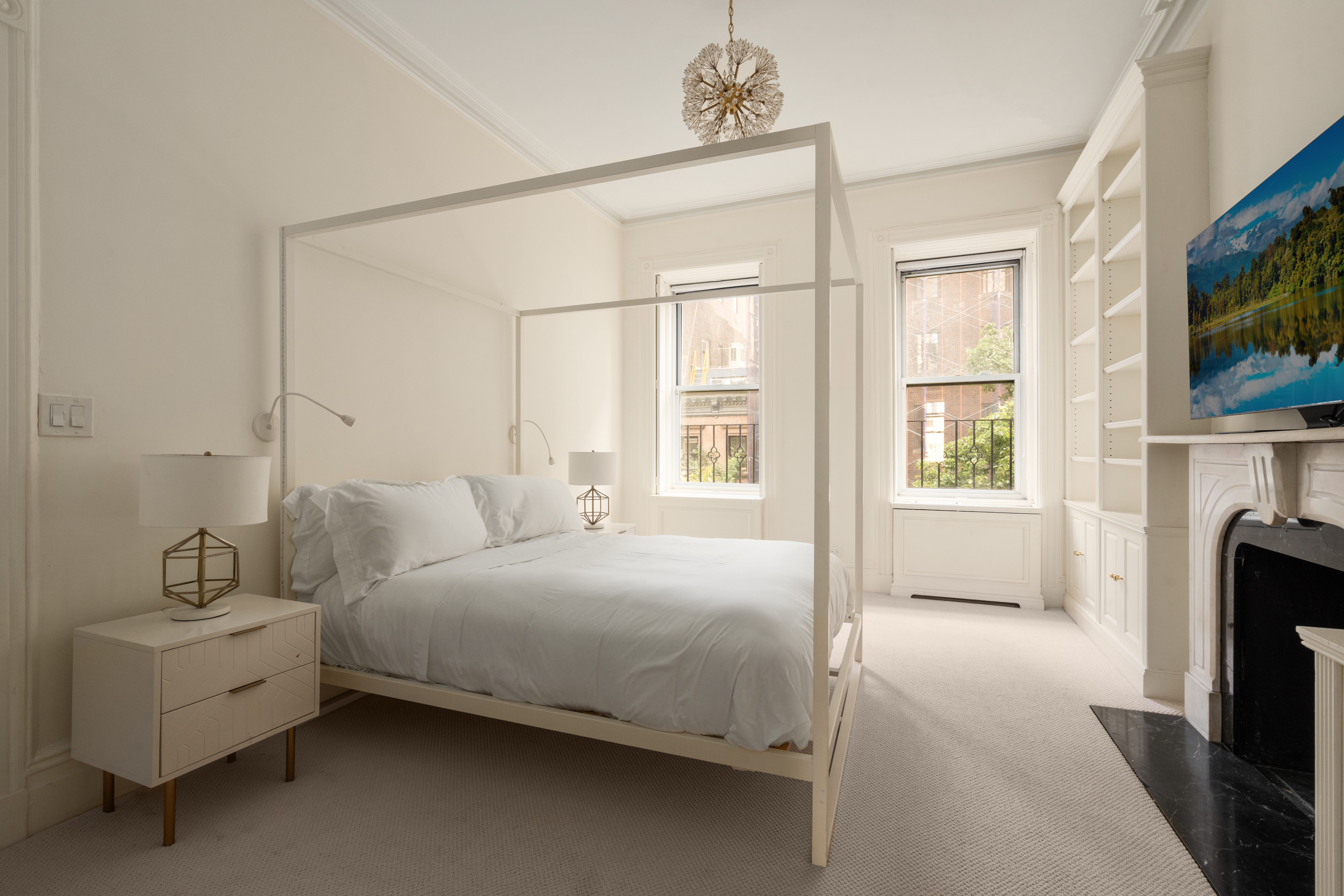 159 East 71st Street Manhattan, NY 10021 - Photo 16 of 20 Gallery Image 16