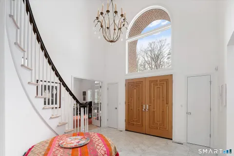 $2,495,000 | 215 South Lake Drive, Stamford, CT 06903