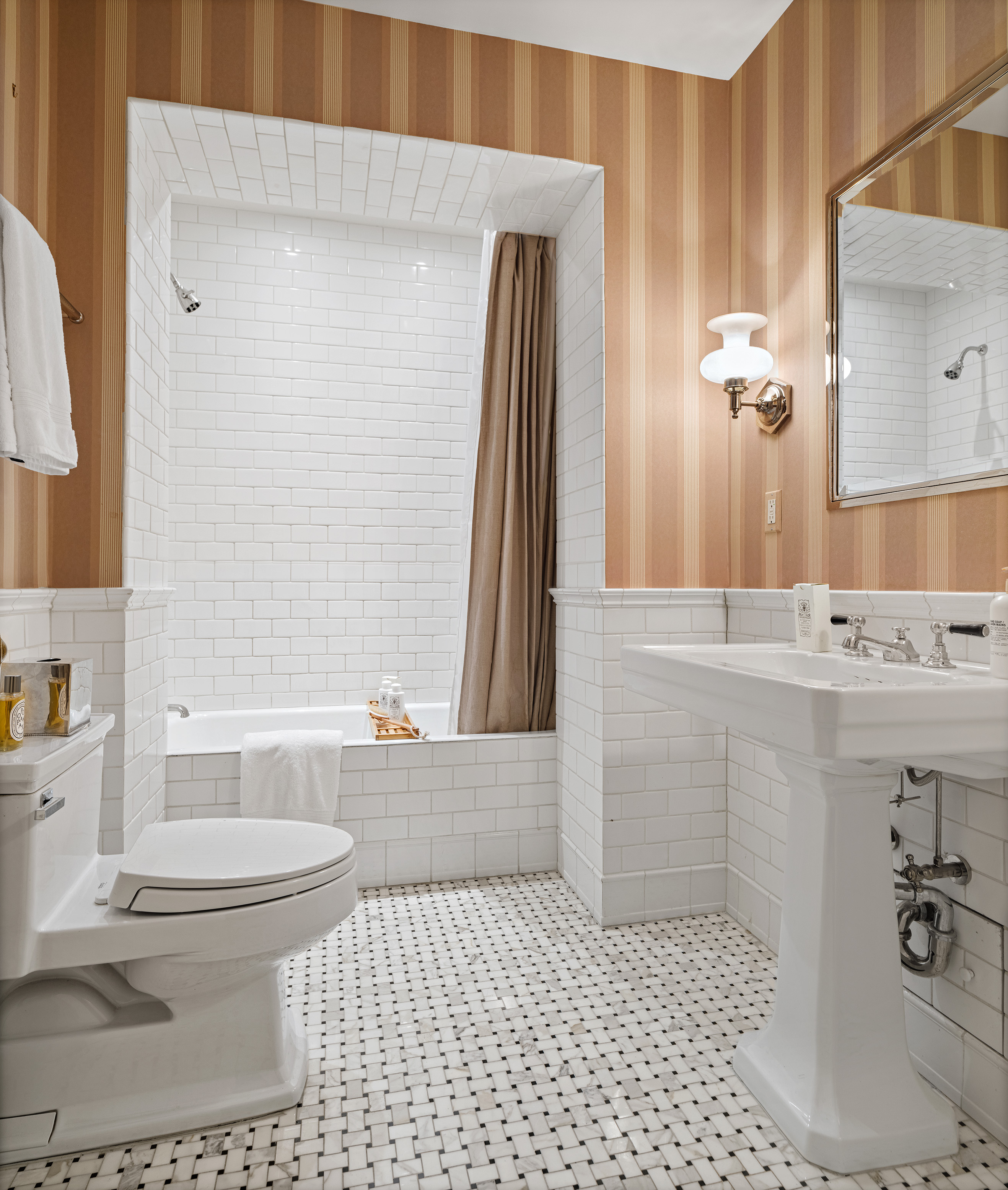 131 East 66th Street, Unit 6/7A Manhattan, NY 10065 - Photo 25 of 27