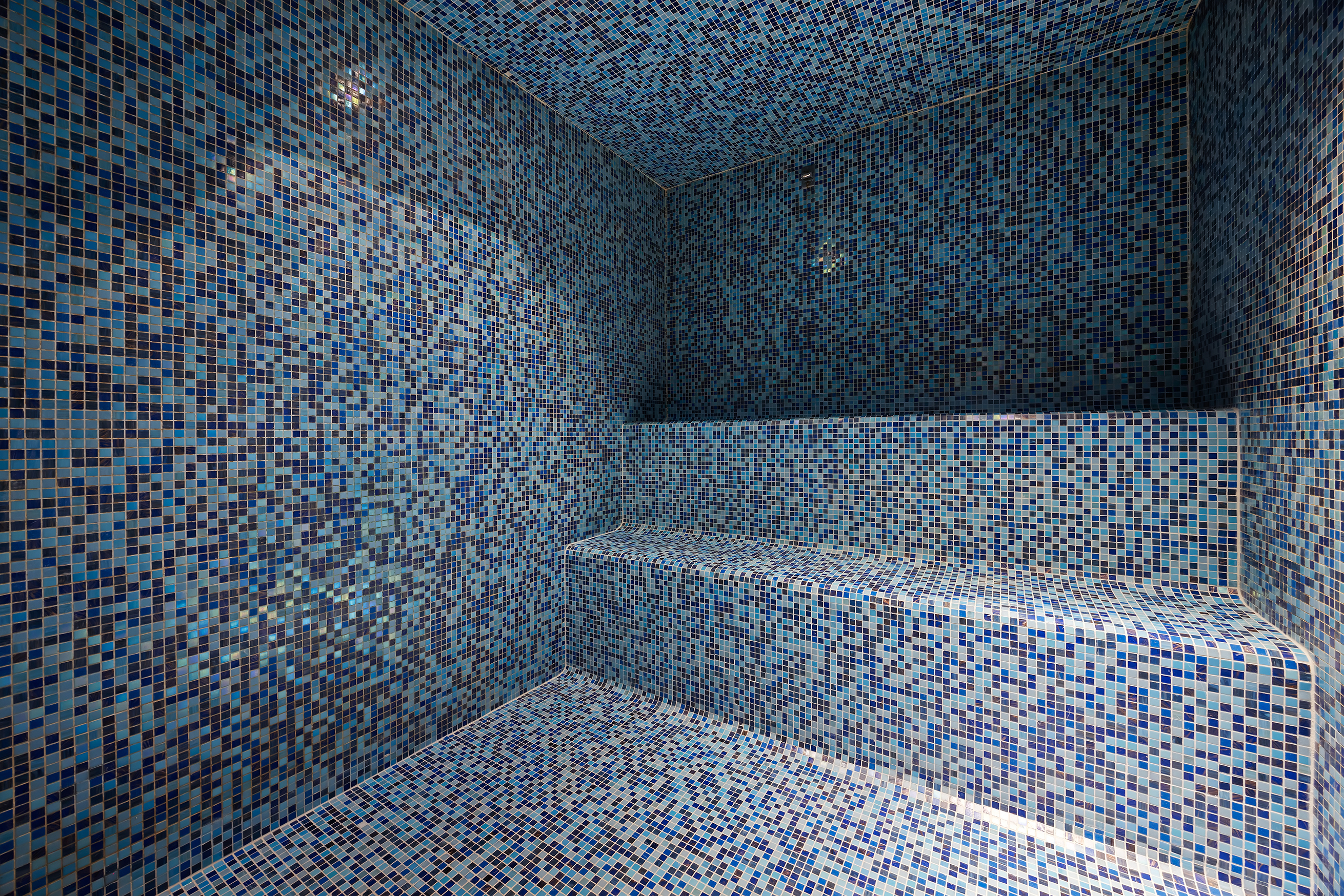 2-17 51st Avenue, Unit 913 Queens, NY 11101 - Photo 12 of 17 a bathroom with a shower