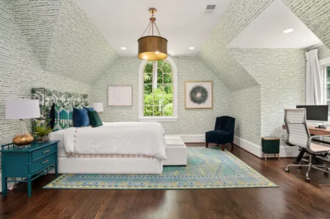 $4,100,000 | 7426 Dulany Drive, McLean, VA 22101