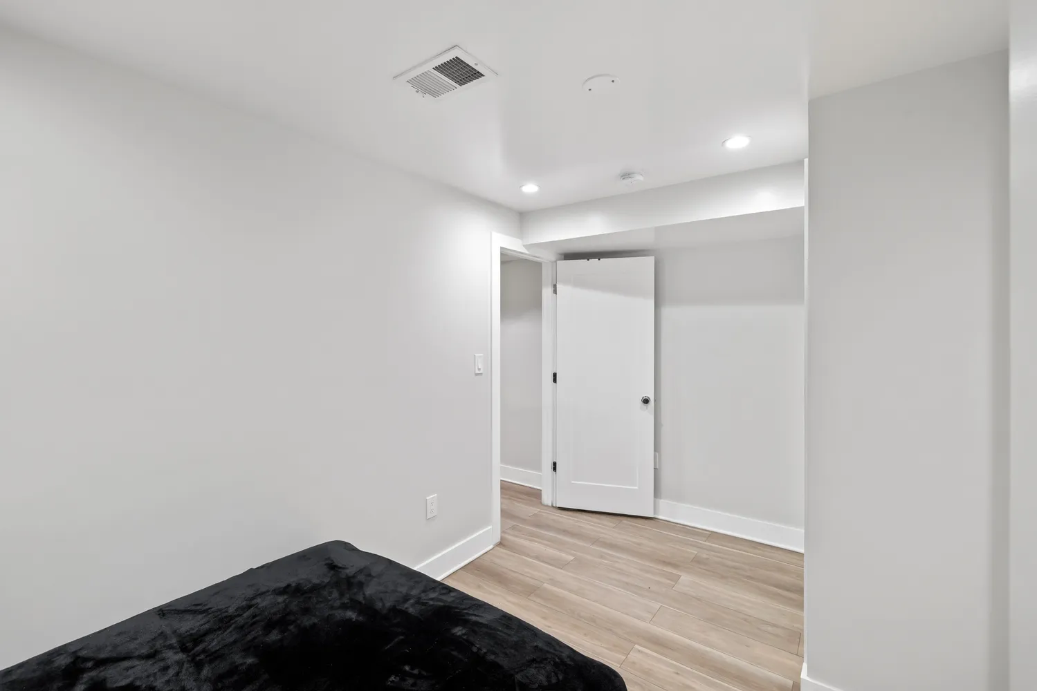 $899,999 | 409 Florida Avenue Northwest, Washington, DC 20001