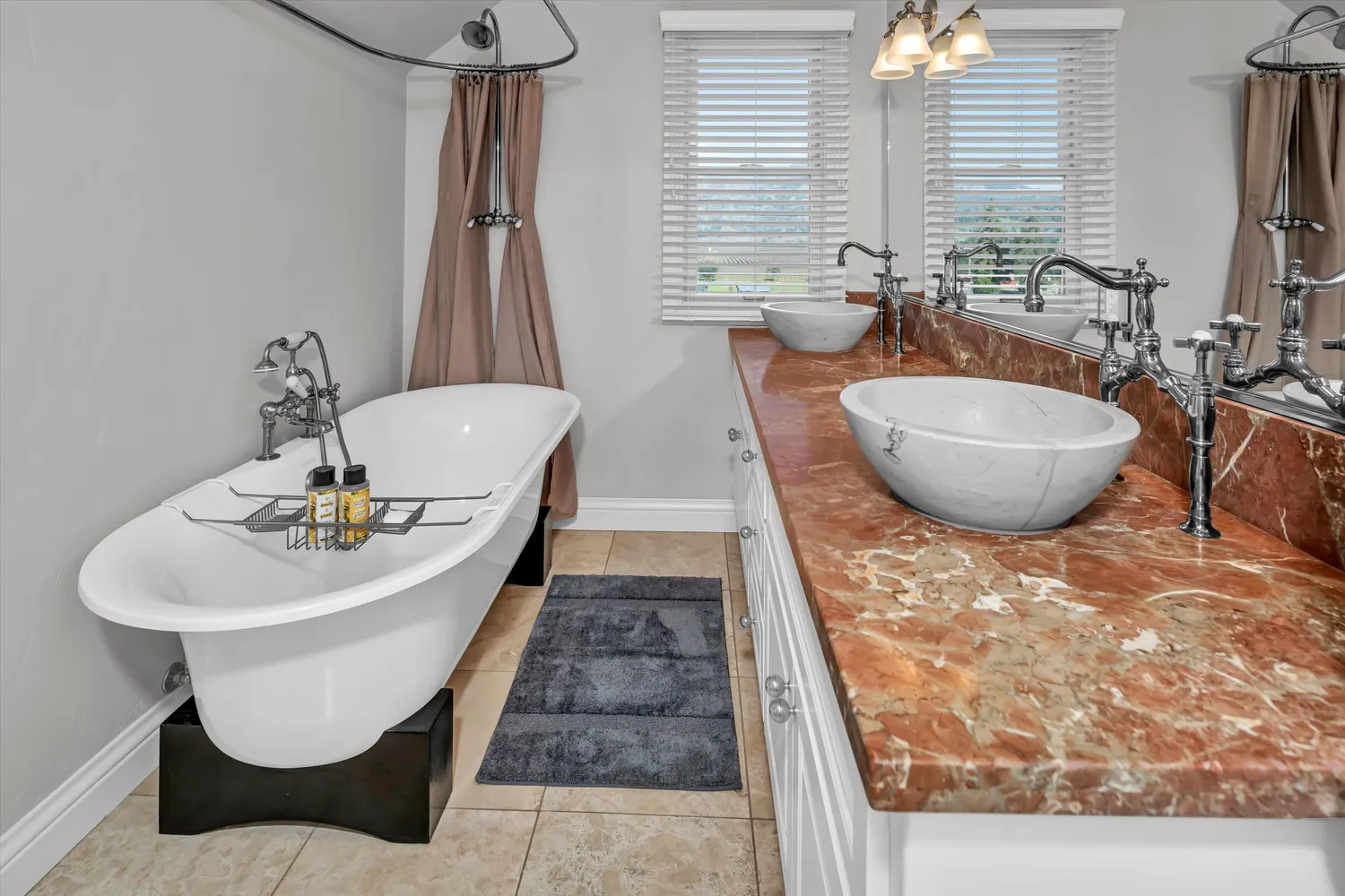 $1,995,000 | 21402 Geyserville Avenue, Geyserville, CA 95441