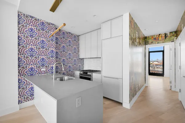 $8,000 | 111 Montgomery Street, Unit 12L | Crown Heights