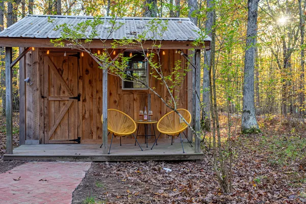 $225,000 | 117 White Oaks Road, Beach Lake, PA 18405