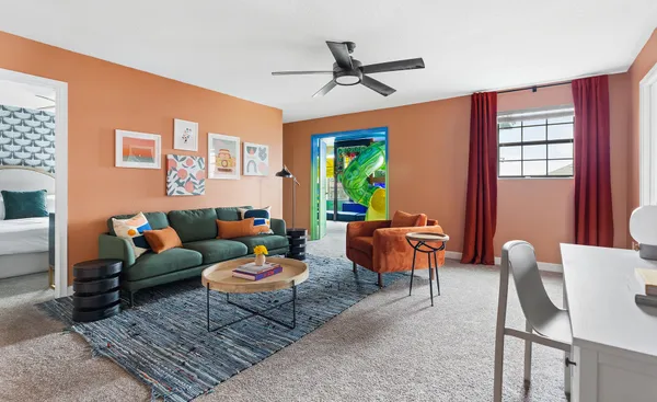 $673,500 | 1518 Rolling Fairway Drive, Davenport, FL 33896