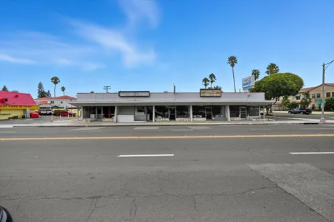 $3,250,000 | 901 South Pacific Coast Highway, Redondo Beach, CA 90277