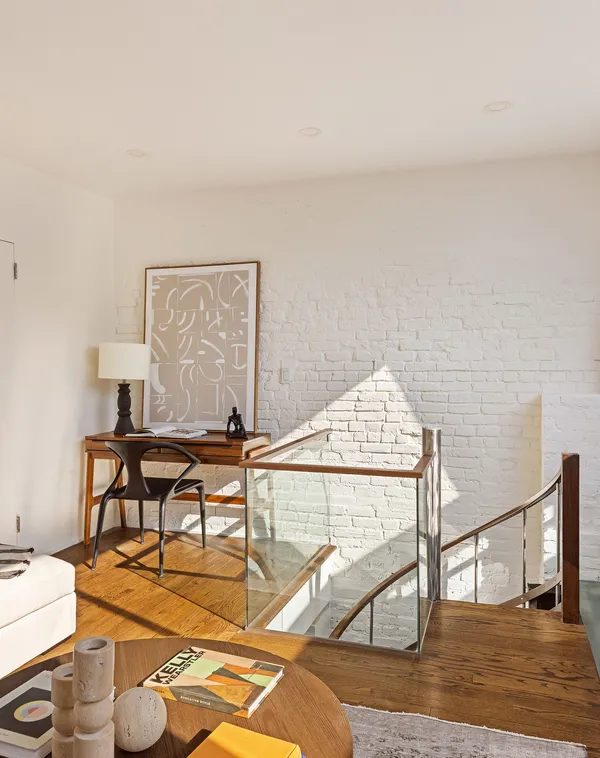 $1,795,000 | 333 West 22nd Street, Unit 5A | Chelsea