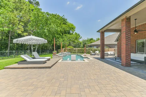 $715,000 | 14107 Hunters Lake Way, Houston, TX 77044