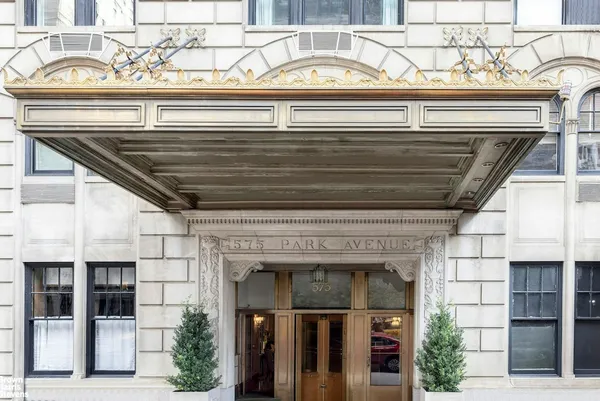 $1,100,000 | 575 Park Avenue, Unit 108 | Lenox Hill