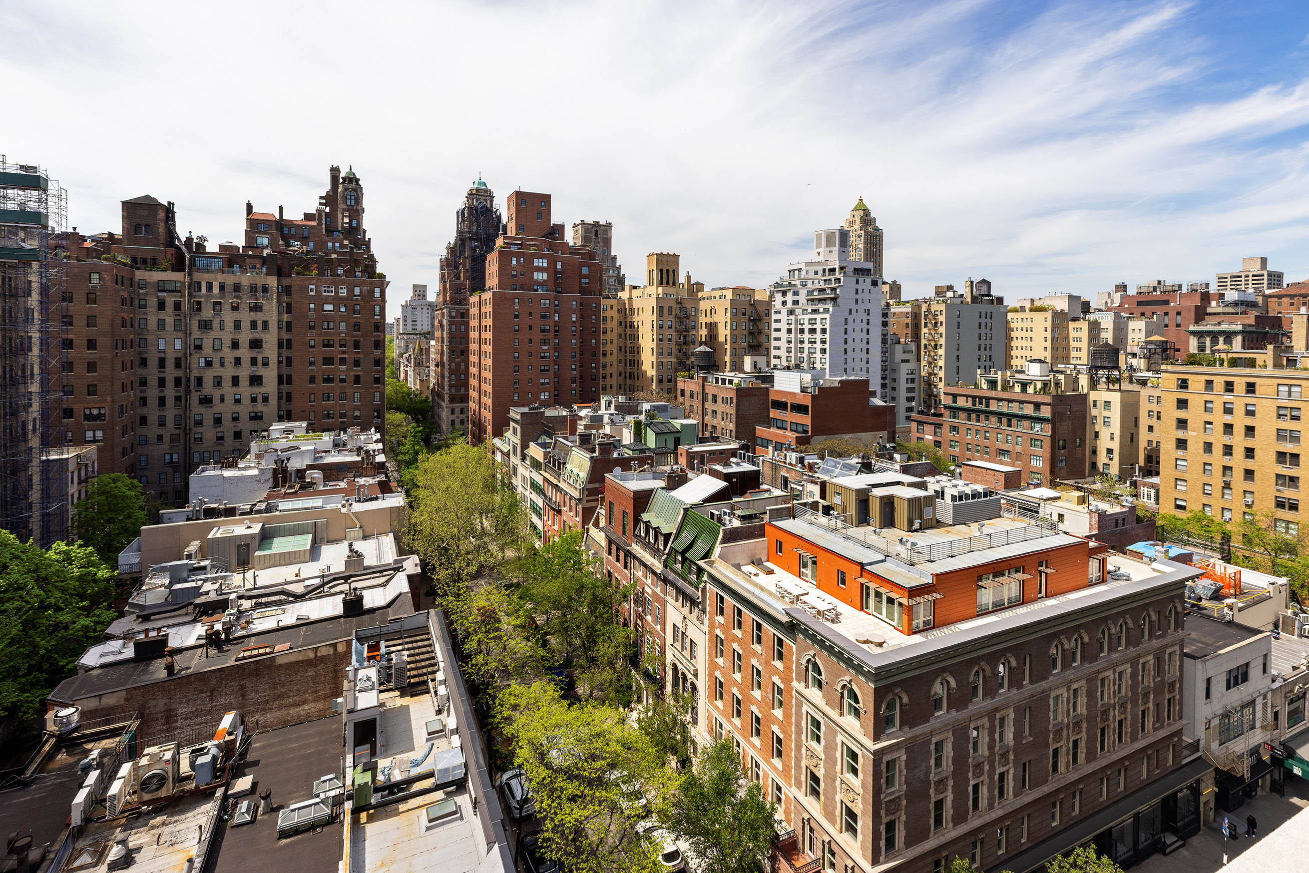 150 East 73rd Street, Unit PH Manhattan, NY 10021 - Photo 28 of 29 a view of a city with tall buildings