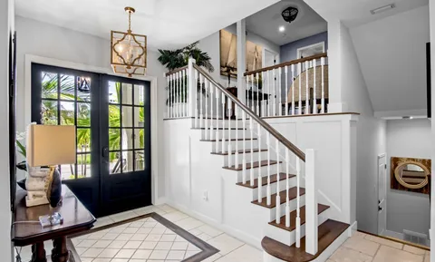 $4,400,000 | 220 North Harbor Drive, Holmes Beach, FL 34217