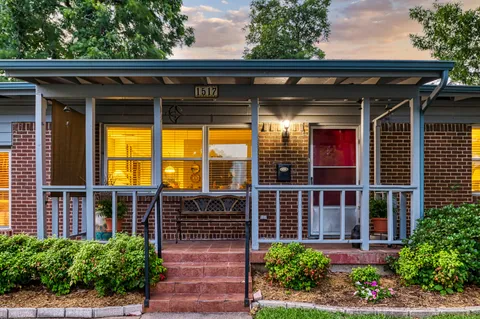 $275,000 | 1517 Marshalldale Drive, Arlington, TX 76013