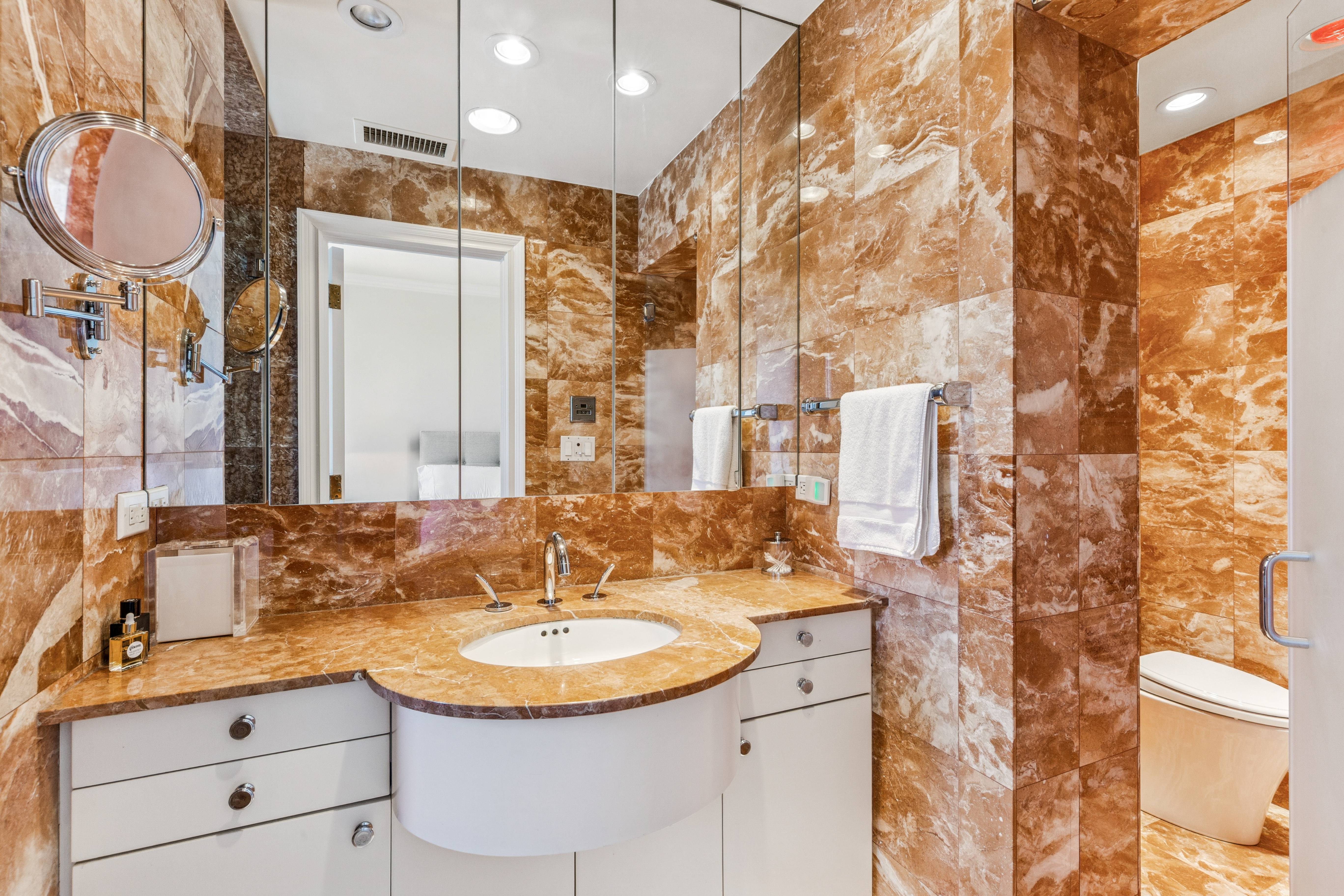 333 East 57th Street, Unit 13A Manhattan, NY 10022 - Photo 9 of 10