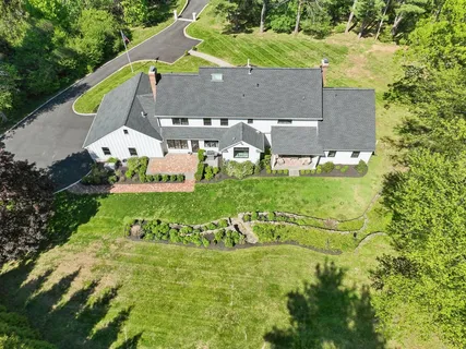 $2,300,000 | 210 Mendham Road, Bernardsville, NJ 07924