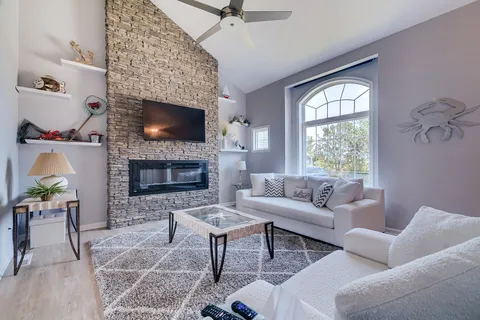 $1,295,000 | 17 Clipper Court, Berlin, MD 21811