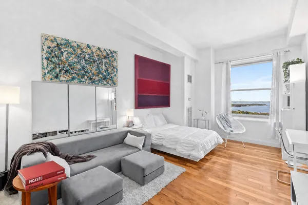 $3,800 | 88 Greenwich Street, Unit 1601 | Financial District