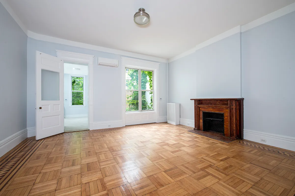 136 West 92nd Street, Unit 1A Manhattan, NY 10025 - Photo 6 of 12
