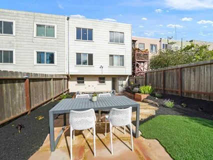 $1,595,000 | 3427-3429 Lincoln Way, San Francisco, CA 94122