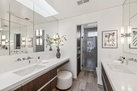 $2,895,000 | 2269 Francisco Street, San Francisco, CA 94123