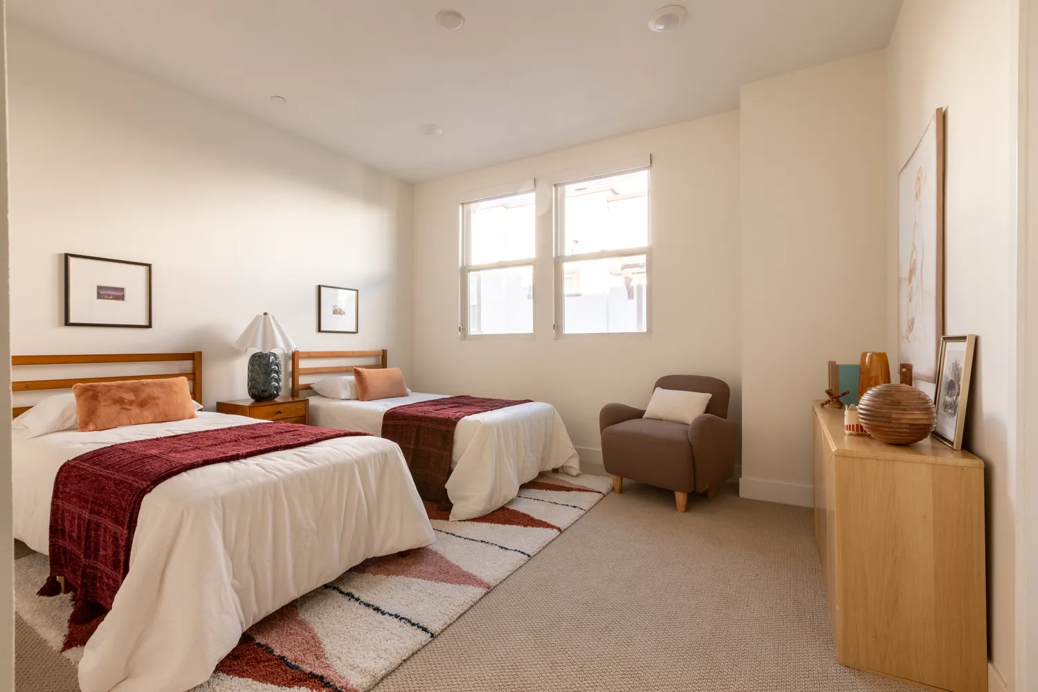 $1,049,000 | 129 Cessna Lane, Los Angeles, CA 90042