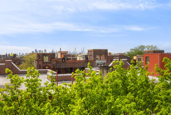 $565,000 | 35-50 85th Street, Unit 9E | Jackson Heights